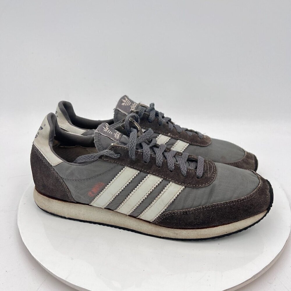 Vintage Adidas Men Size 8 Grey White With The Stripes Shoe Made in Taiwan - Picture 4 of 13